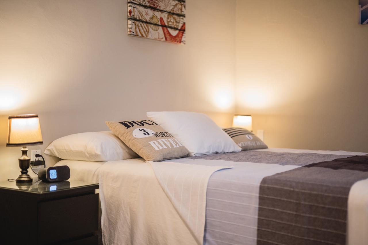 The Pier Beach Inn & Suites Willemstad Exteriör bild